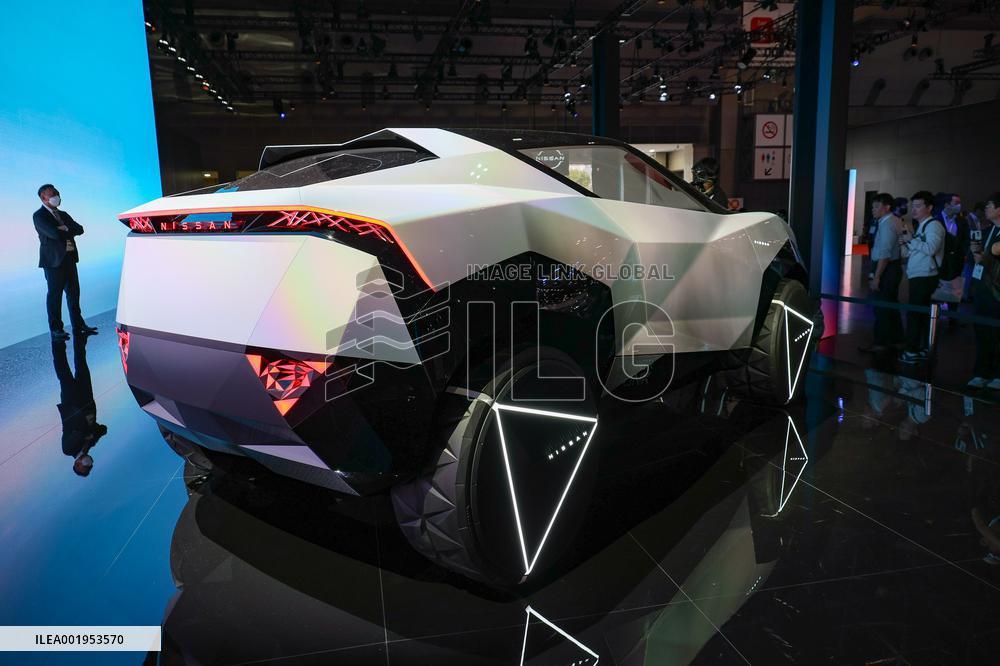 Nissan "Nissan Hyper Punk"