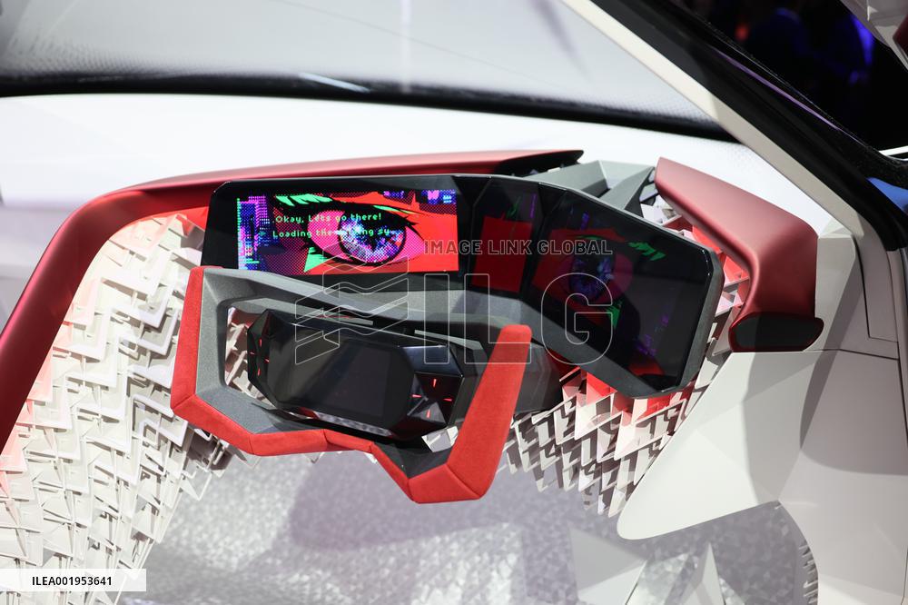 Nissan "Nissan Hyper Punk"