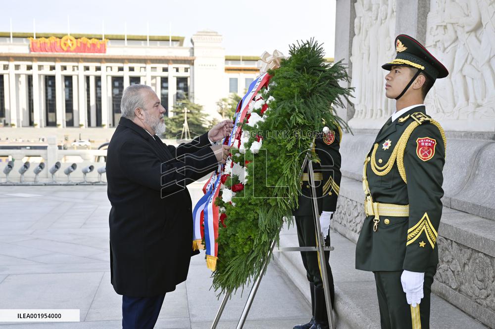 CHINA-BEIJING-CUBAN PM-MONUMENT-TRIBUTE (CN)