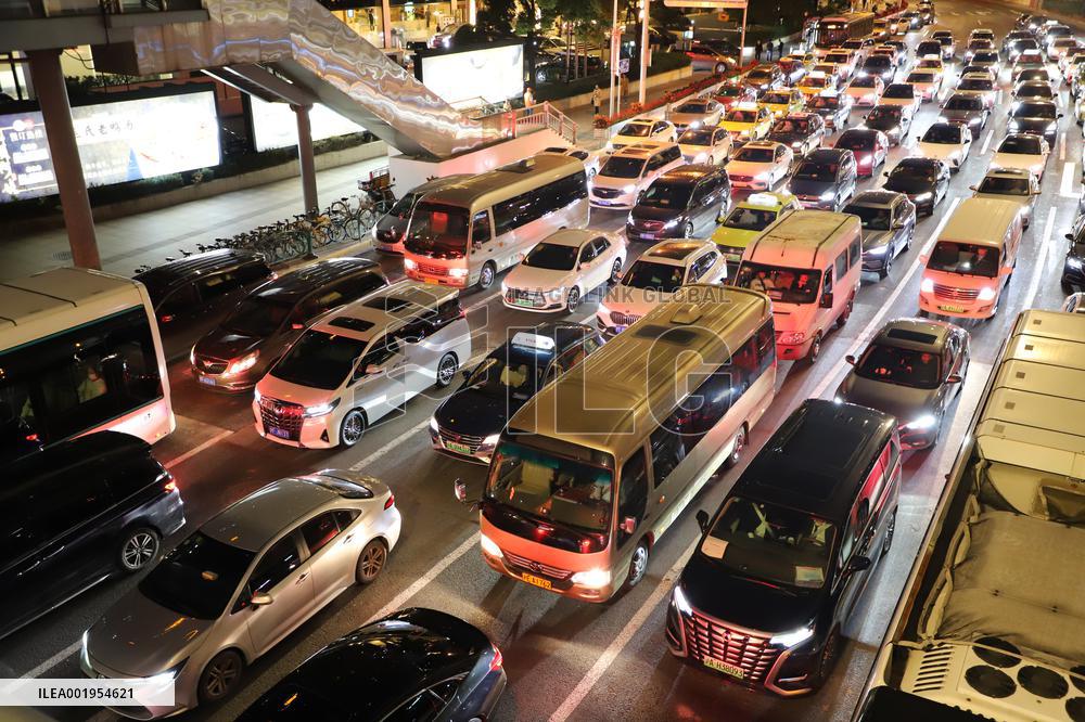 Traffic Peak in Shanghai