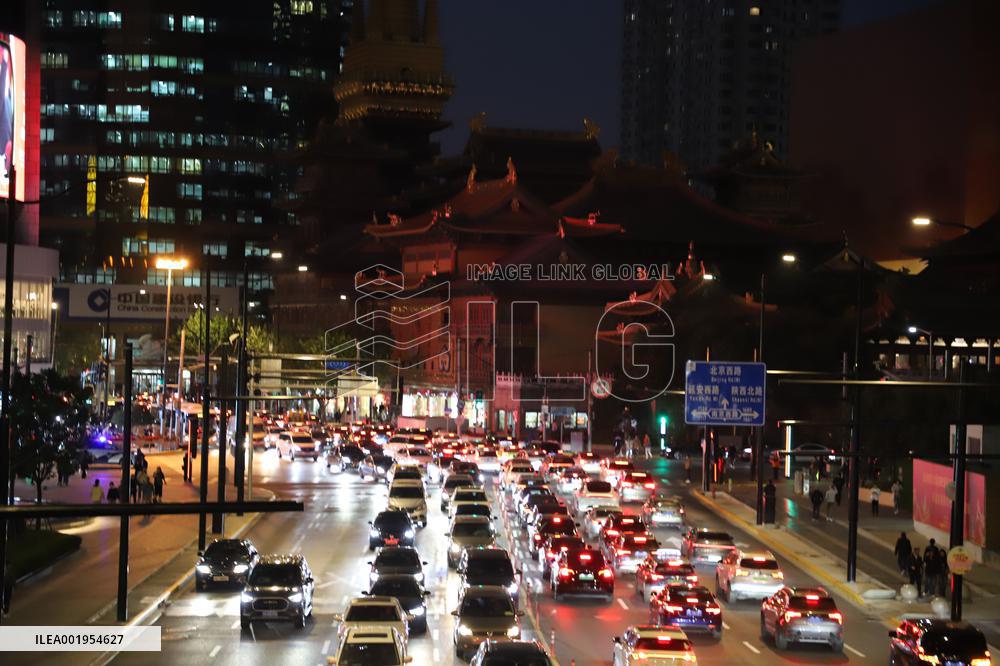 Traffic Peak in Shanghai