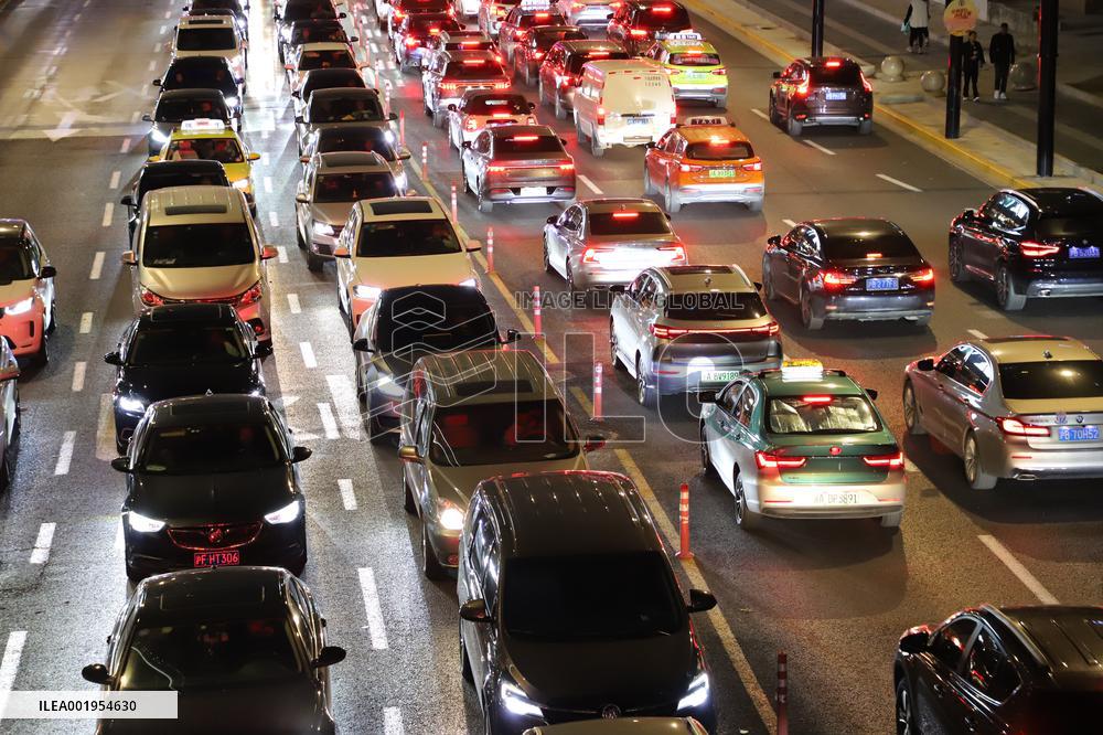 Traffic Peak in Shanghai