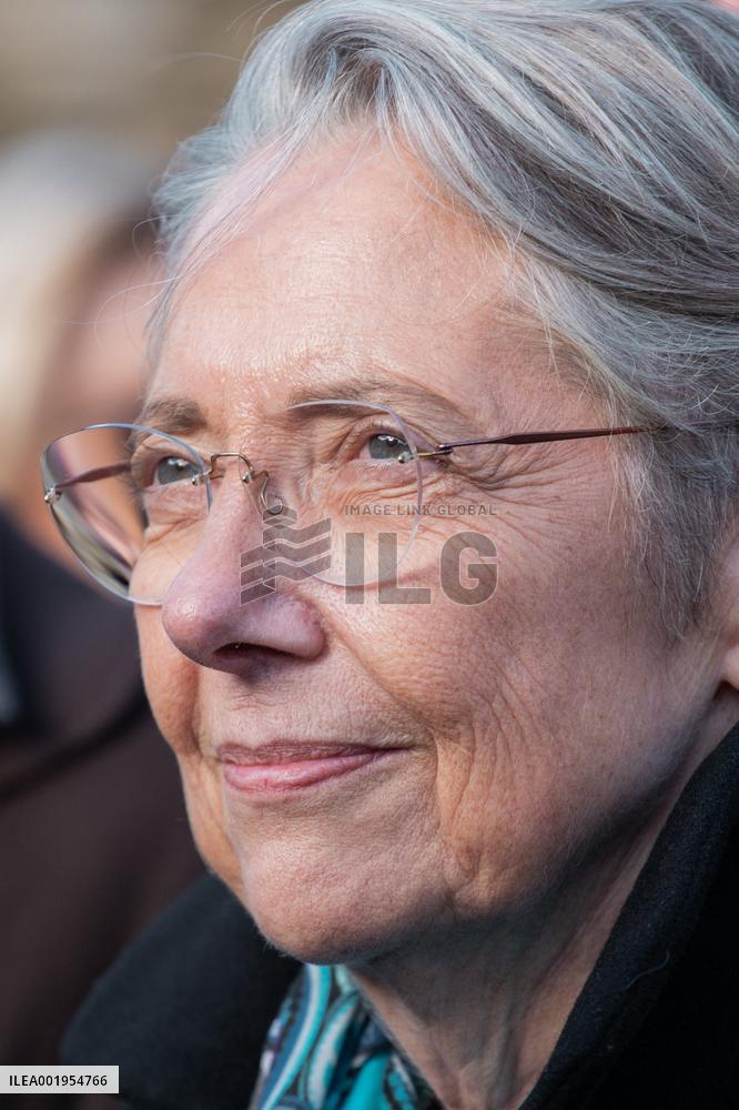 French Prime Minister Elisabeth Borne at « Ecurie des Pommiers » Equestrian Centre in Landes sur Ajon