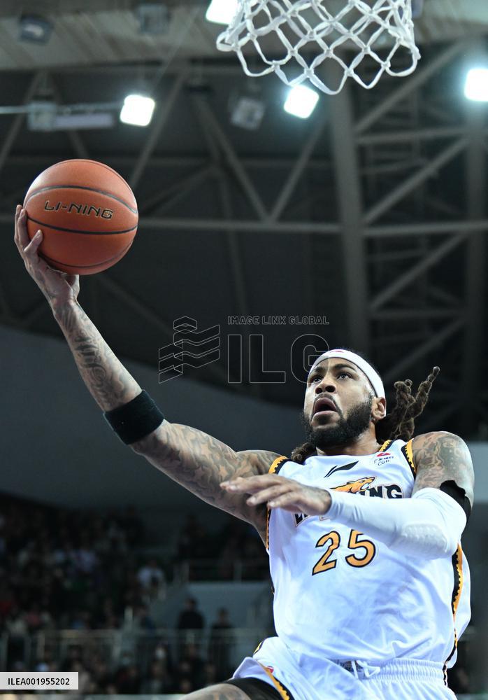 (SP)CHINA-TIANJIN-BASKETBALL-CBA LEAGUE-TIANJIN VS LIAONING (CN)