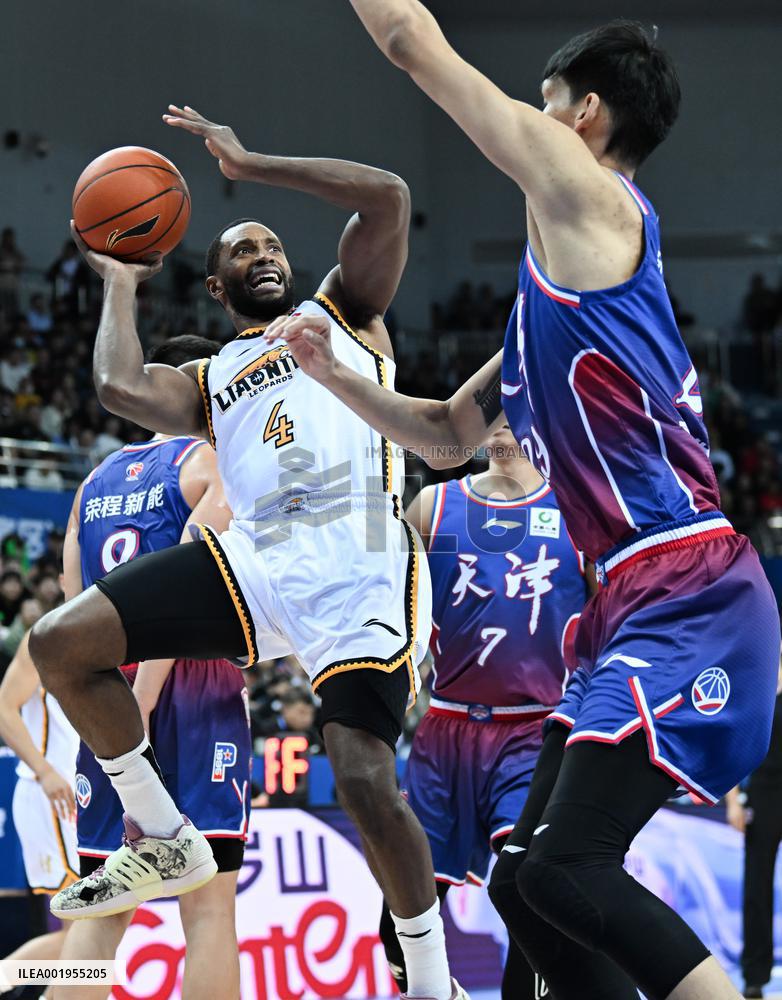 (SP)CHINA-TIANJIN-BASKETBALL-CBA LEAGUE-TIANJIN VS LIAONING (CN)