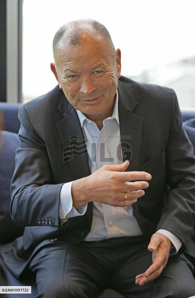 Ex-Japan head coach Jones in Japan