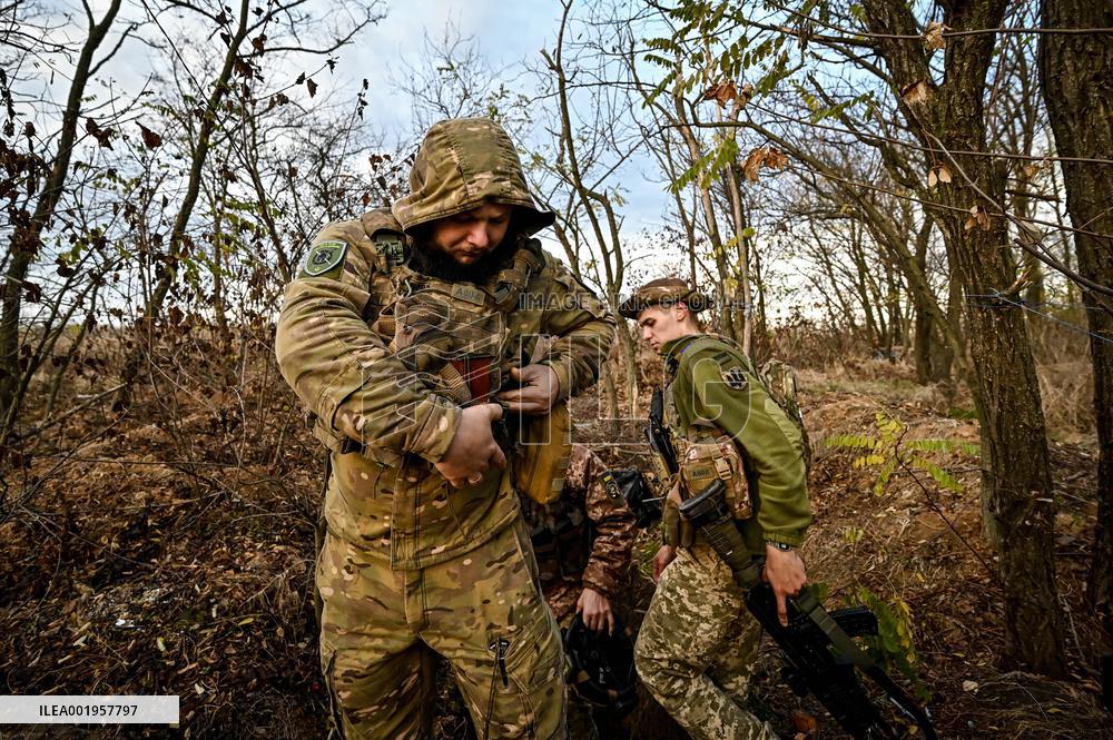 Air defense missile troops defend Ukraine