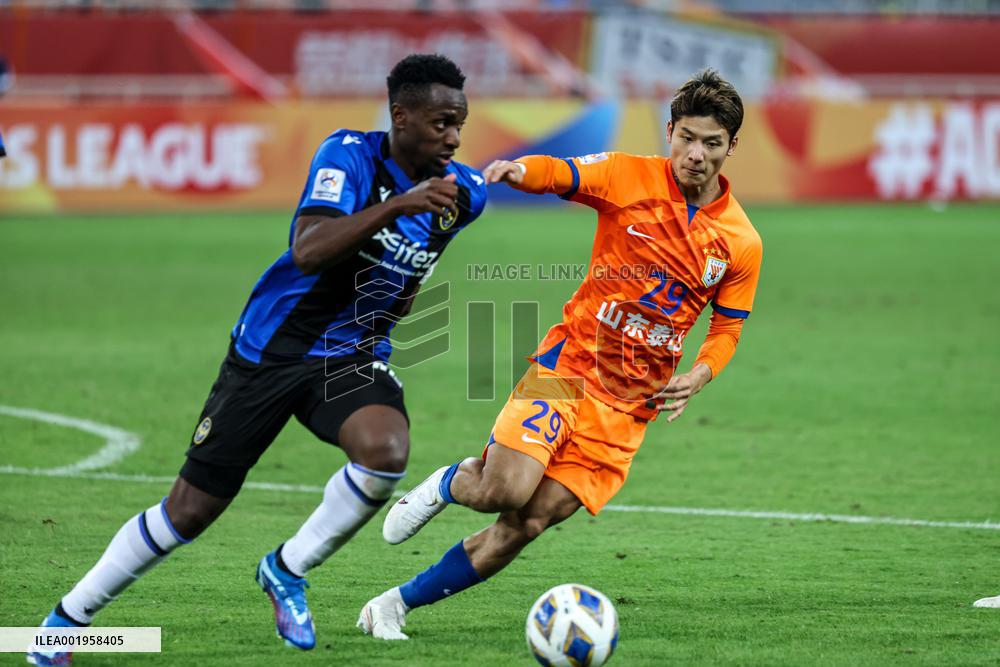 (SP)CHINA-JINAN-FOOTBALL-AFC CHAMPIONS LEAGUE-SHANDONG TAISHAN VS INCHEON UNITED (CN)