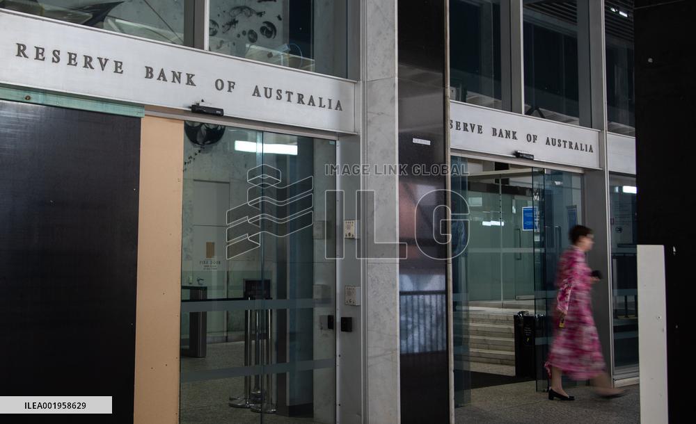 AUSTRALIA-CENTRAL BANK-CASH RATE-RISE