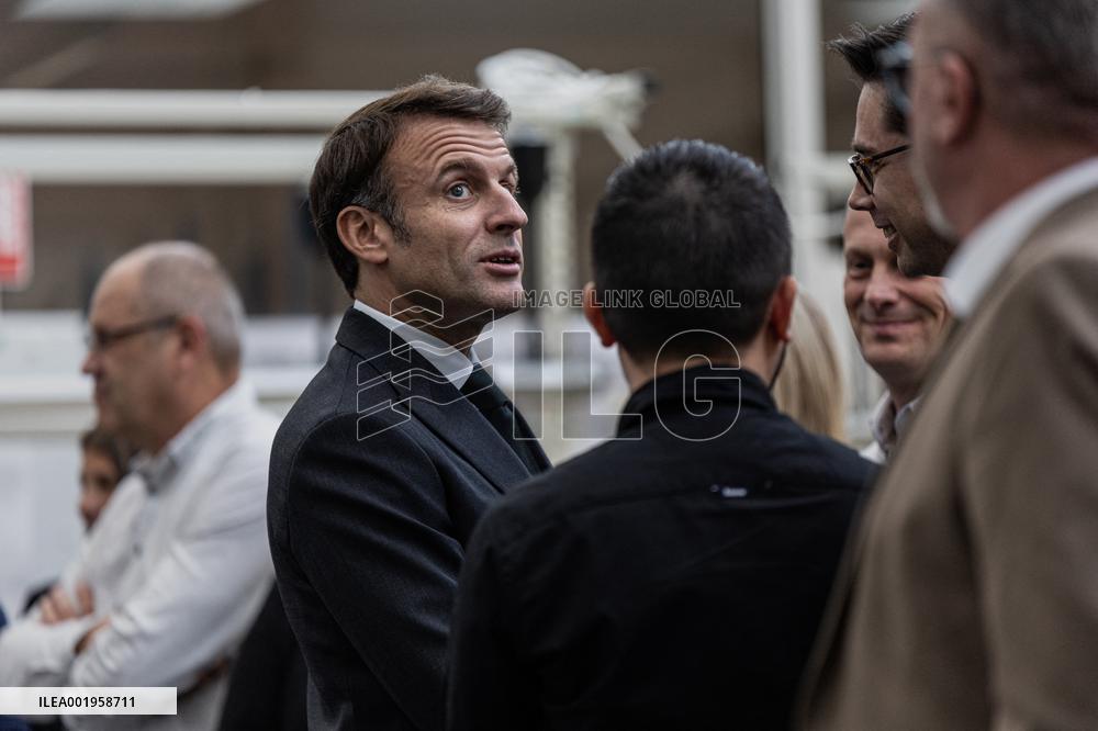 President Macron Unveils La Poste's New Marianne - Boulazac