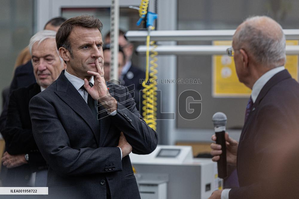 President Macron Unveils La Poste's New Marianne - Boulazac