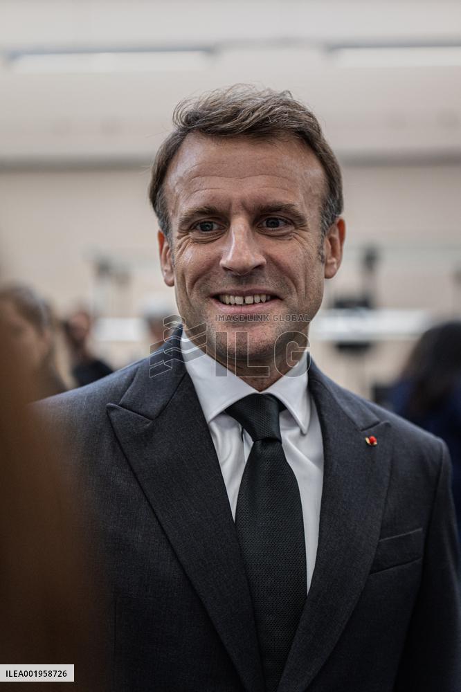 President Macron Unveils La Poste's New Marianne - Boulazac