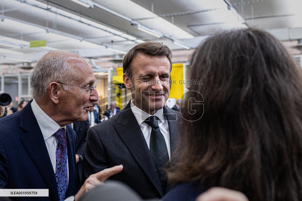 President Macron Unveils La Poste's New Marianne - Boulazac