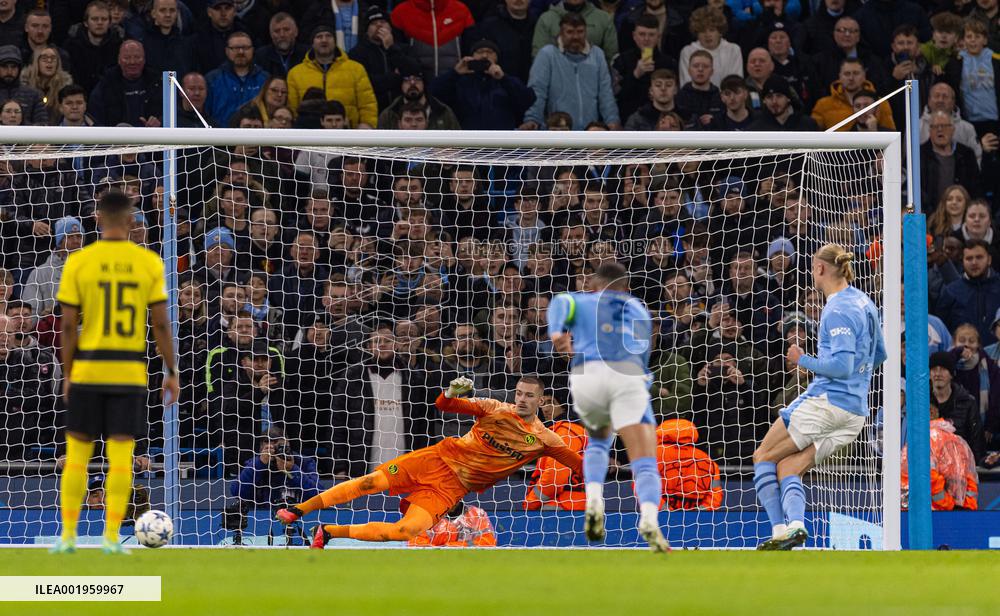 (SP)BRITAIN-MANCHESTER-FOOTBALL-UEFA CHAMPIONS LEAGUE-MANCHESTER CITY VS BSC YOUNG BOYS