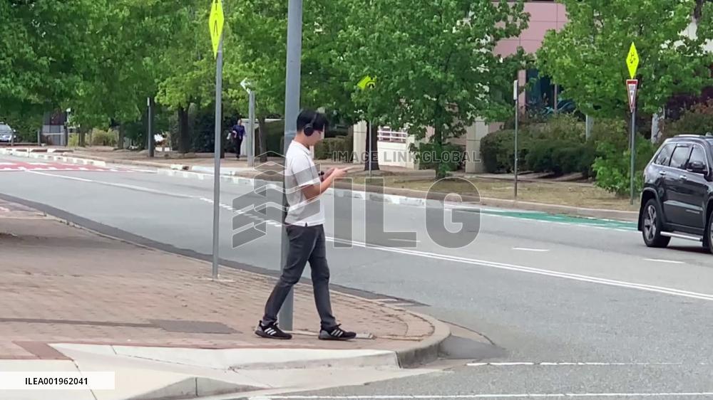 Australian gov't concerned about major telecommunications outage: acting PM