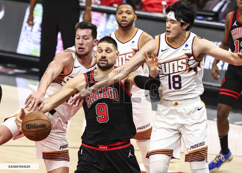 (SP)U.S.-CHICAGO-BASKETBALL-NBA-PHOENIX SUNS VS CHICAGO BULLS