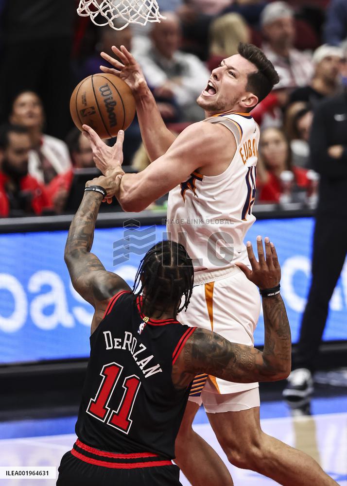 (SP)U.S.-CHICAGO-BASKETBALL-NBA-PHOENIX SUNS VS CHICAGO BULLS