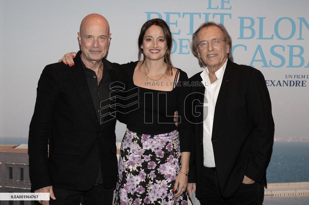 Le Petit Blond De La Casbah Premiere - Paris