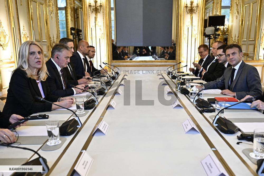 President Macron Meets President Of The Presidency Of Bosnia And Herzegovina - Paris