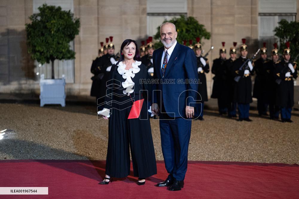 Peace Forum Diner at the Elysee Palace - Paris
