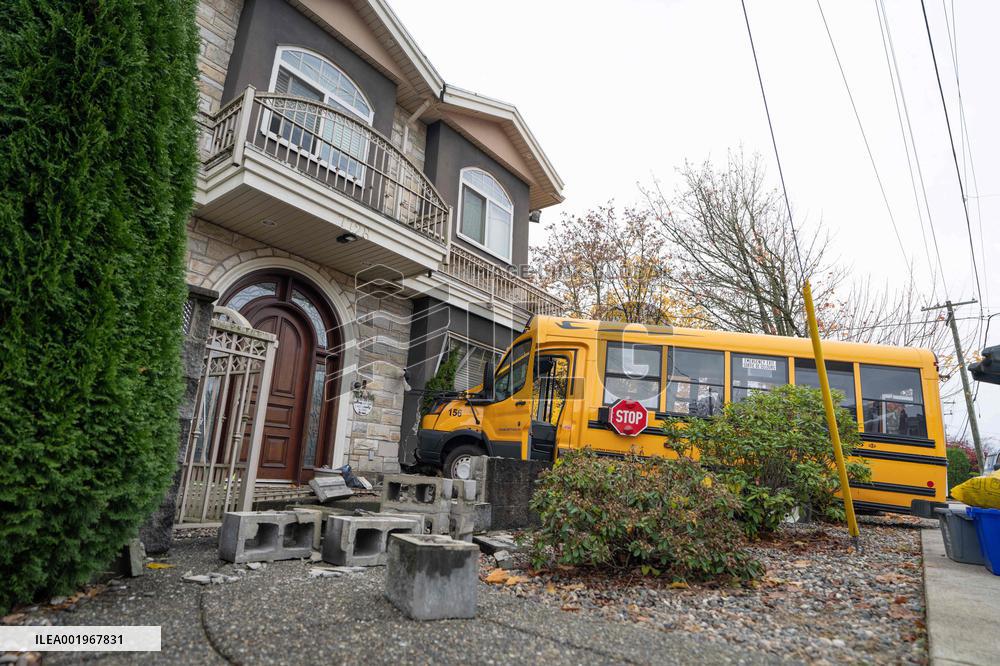 School Bus Crashes Into A Home - Canada