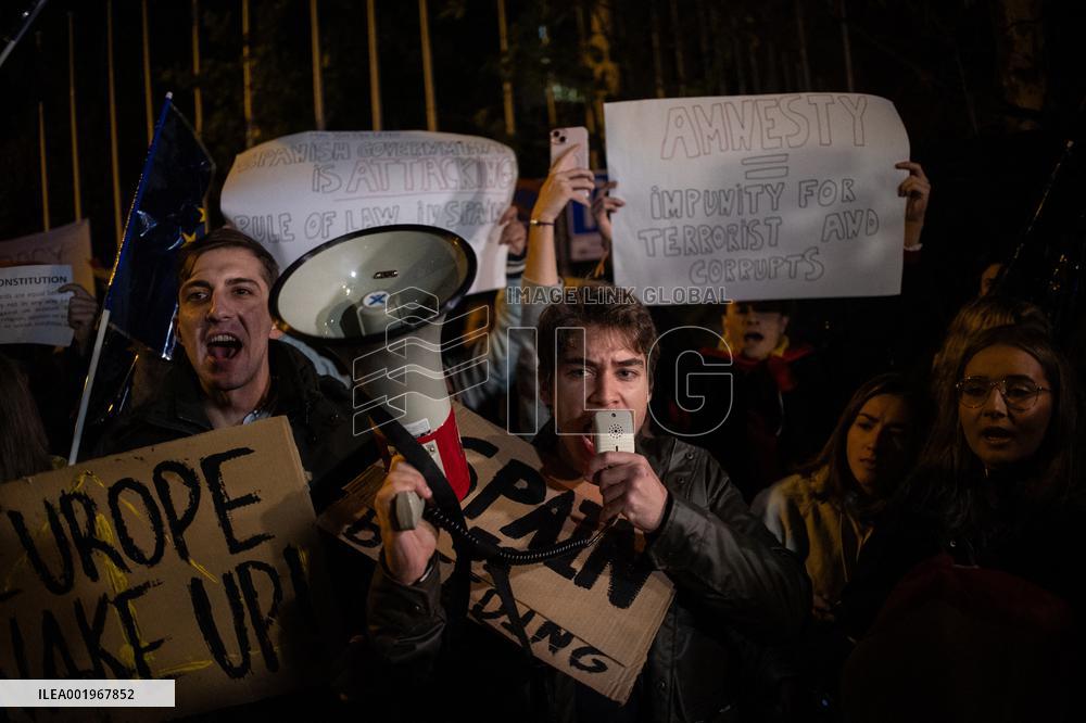 Power Deal With Separatists Sparks Anger - Spain