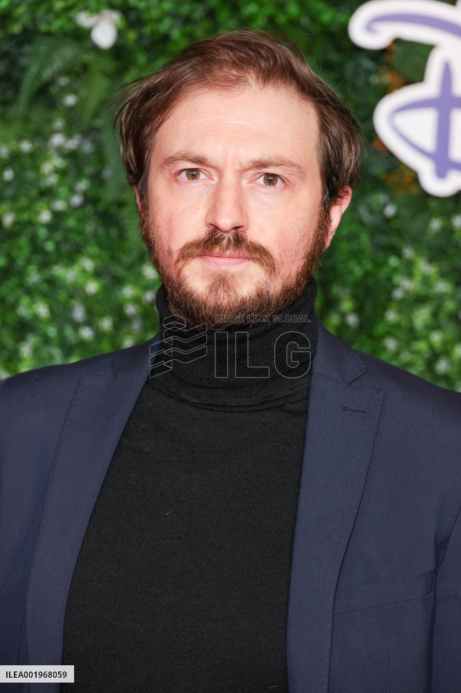 Tout Va Bien Premiere - Paris