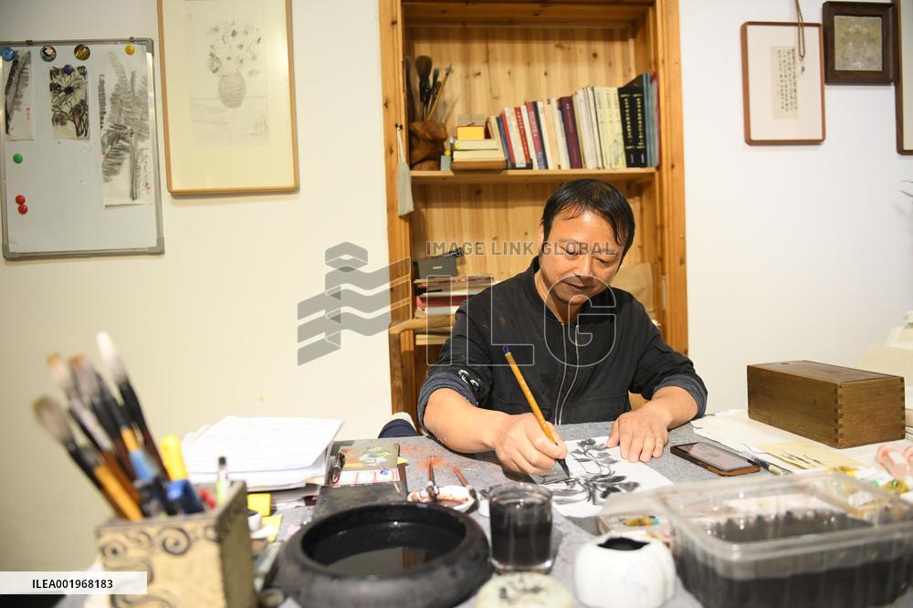 (ZhejiangPictorial)CHINA-ZHEJIANG-KAIHUA-PAPERMAKING (CN)