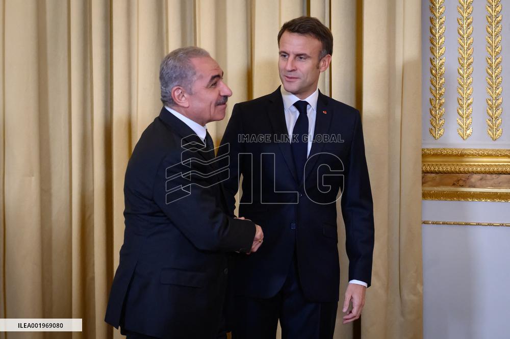 Peace Forum Dinner At The Elysee Palace - Paris