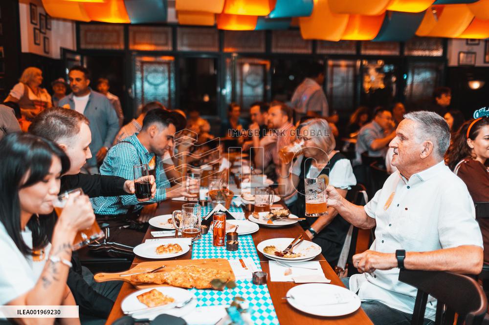 CHINA-ANHUI-HEFEI-GERMAN FOOD-POPULARITY (CN)