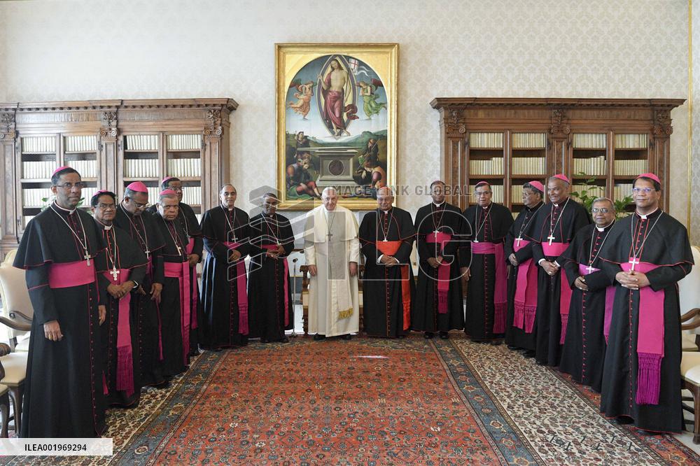 Pope Francis Receives Sri Lankan Bishops - Vatican
