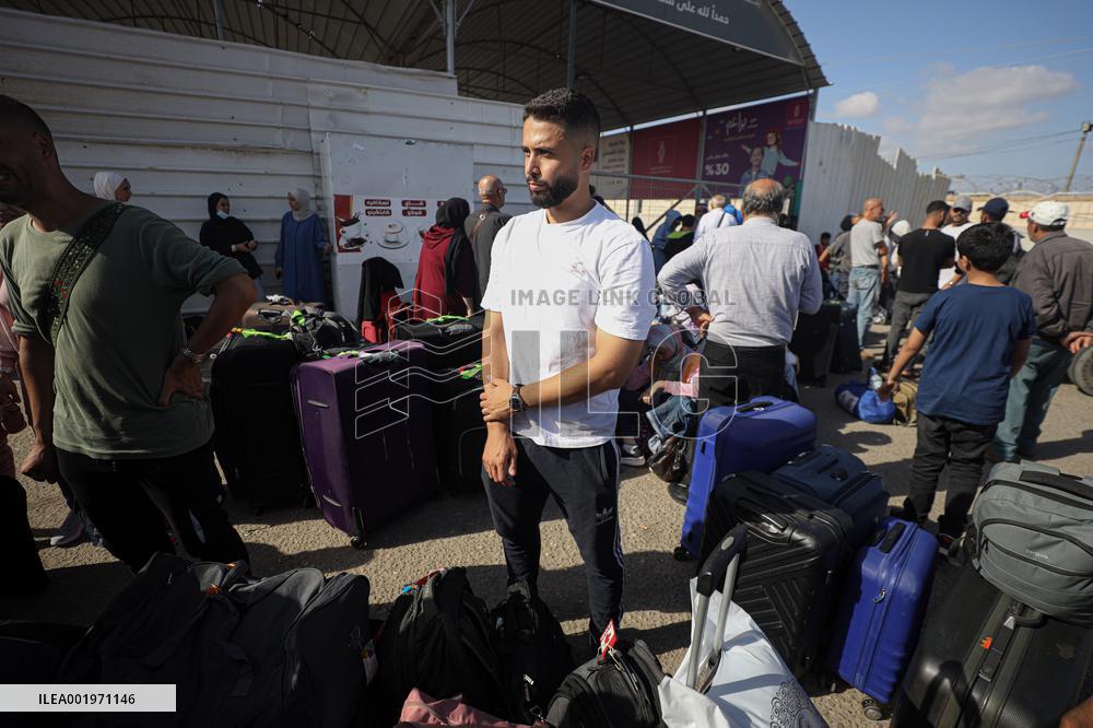 MIDEAST-GAZA-PALESTINIAN-ISRAELI CONFLICT-RAFAH CROSSING