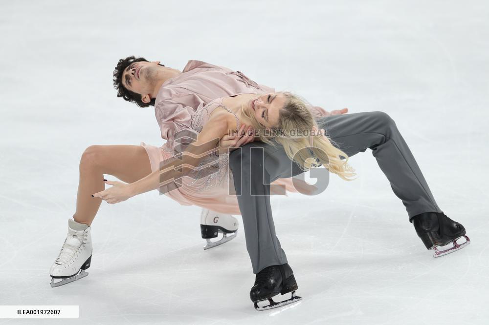 (SP)CHINA-CHONGQING-FIGURE SKATING-ISU GRAND PRIX-ICE DANCE-FREE DANCE(CN)