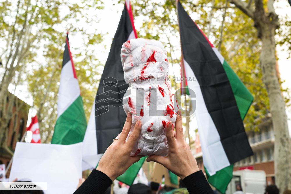 Demonstration for peace in Gaza in Toulouse