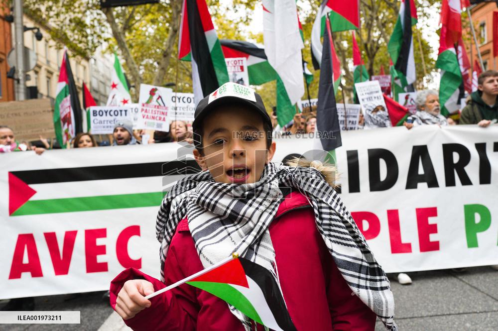 Demonstration for peace in Gaza in Toulouse