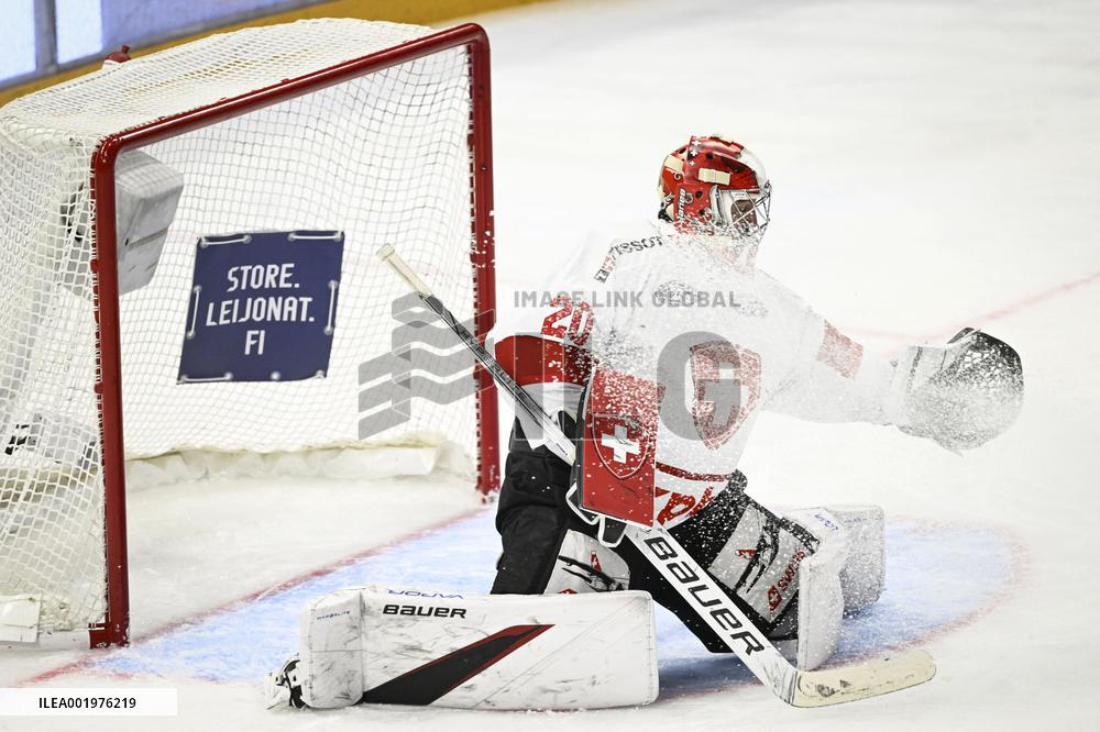 EHT Euro Hockey Tour - Karjala Cup Tampere, Finland