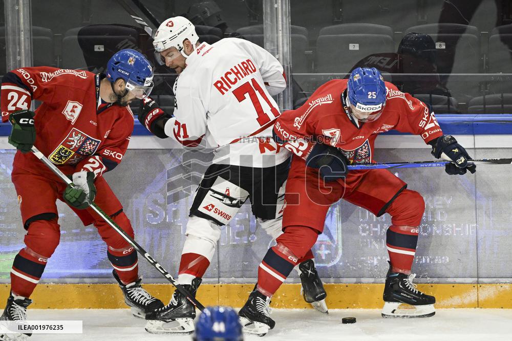 EHT Euro Hockey Tour - Karjala Cup Tampere, Finland