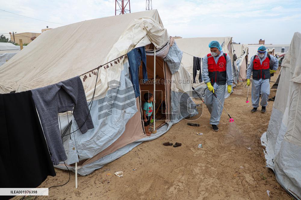 MIDEAST-GAZA-PALESTINIAN-ISRAELI CONFLICT-TEMPORARY SHELTER