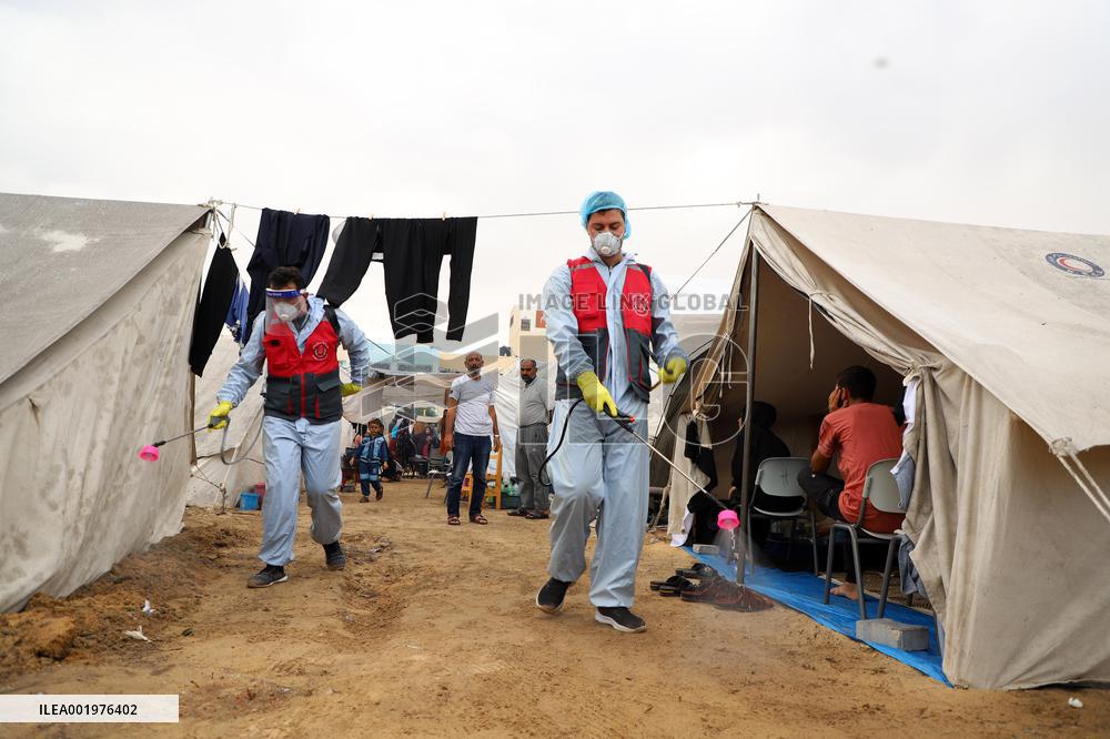 MIDEAST-GAZA-PALESTINIAN-ISRAELI CONFLICT-TEMPORARY SHELTER