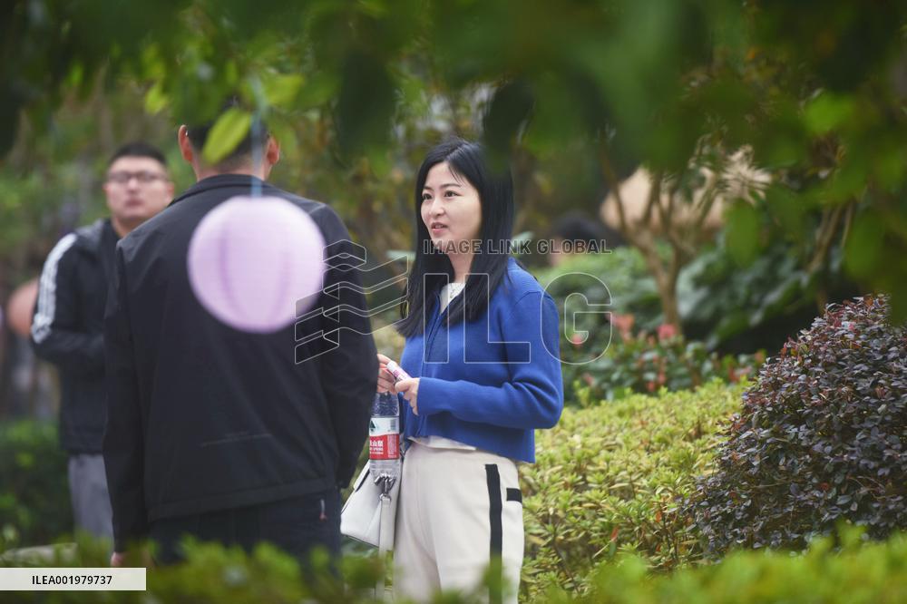 Blind Date in Hangzhou