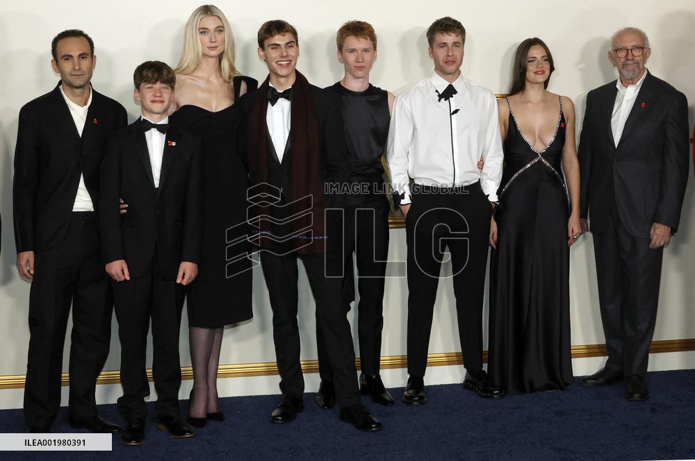 Netflix' The Crown Season 6 Premiere - LA