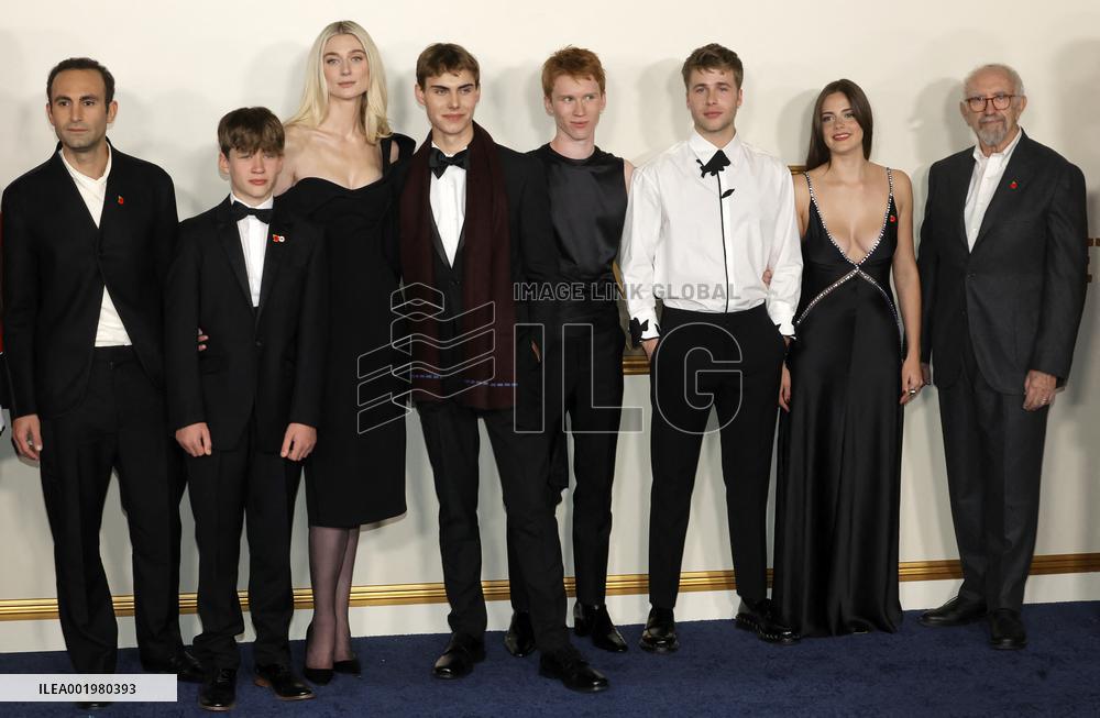 Netflix' The Crown Season 6 Premiere - LA