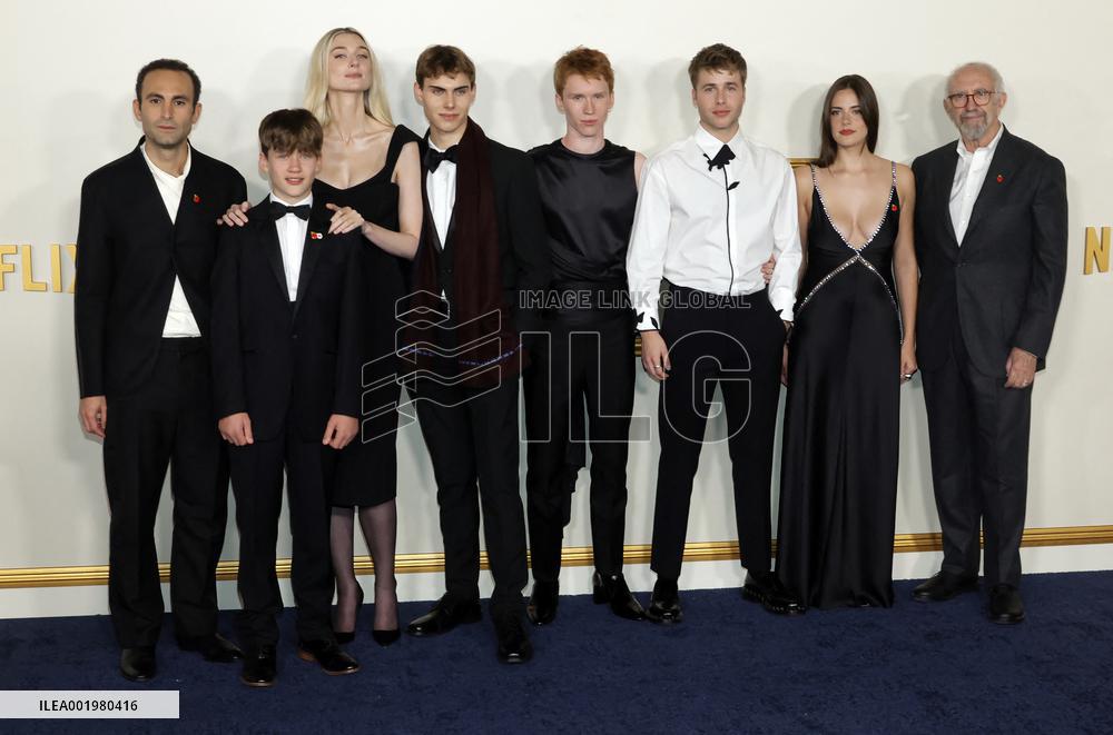 Netflix' The Crown Season 6 Premiere - LA