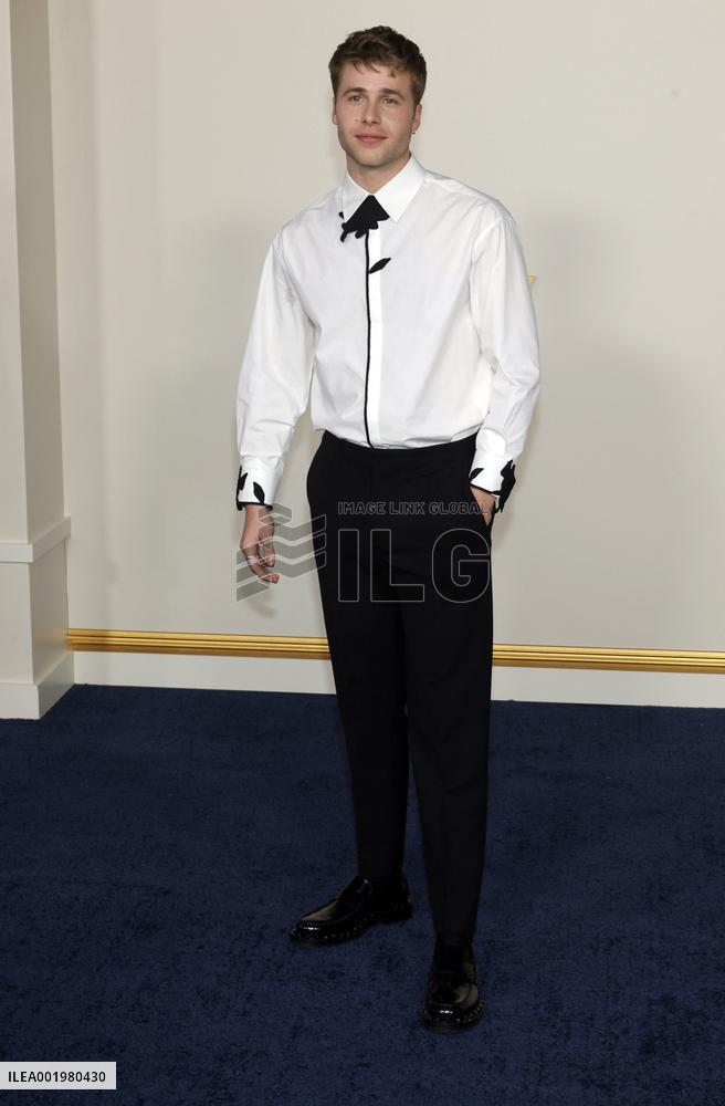 Netflix' The Crown Season 6 Premiere - LA