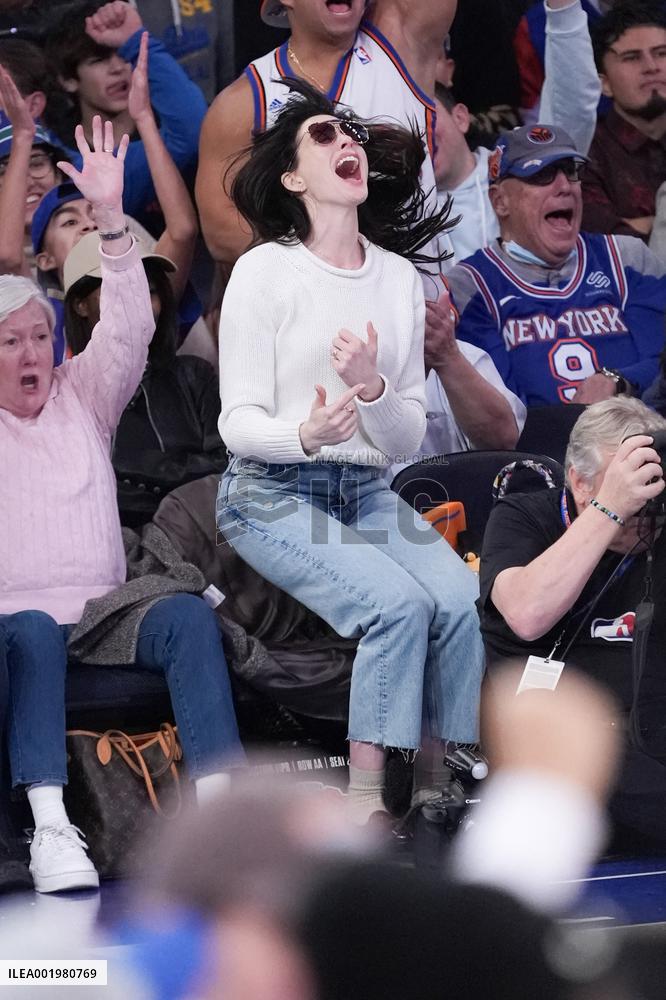 Anne Hathaway At The Knicks Game - NYC