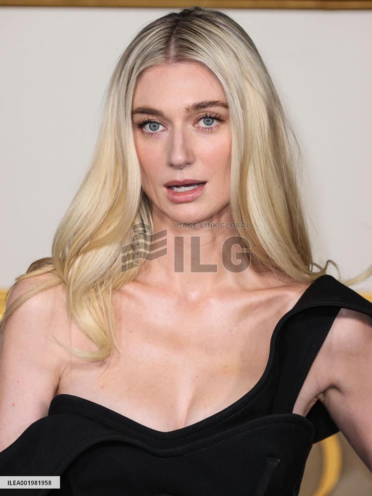 Netflix' The Crown Season 6 Premiere - LA