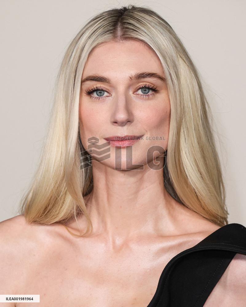 Netflix' The Crown Season 6 Premiere - LA