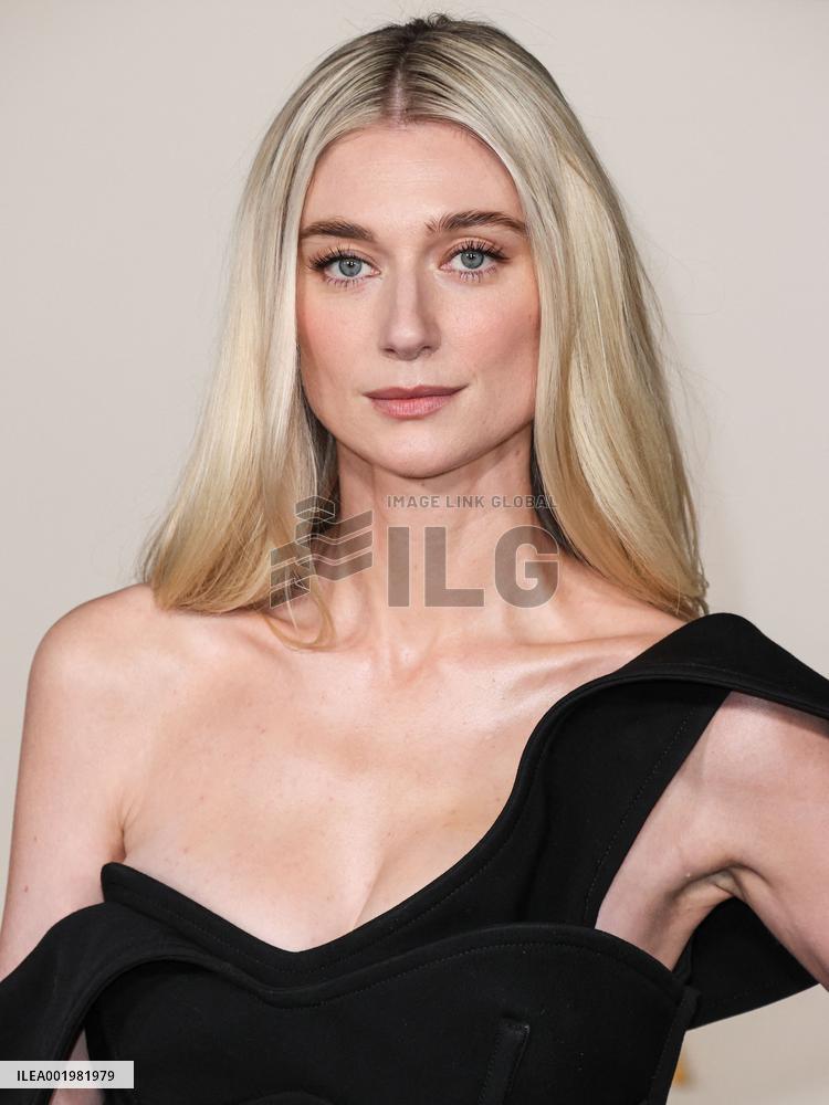 Netflix' The Crown Season 6 Premiere - LA