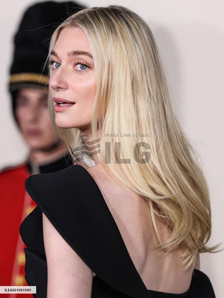 Netflix' The Crown Season 6 Premiere - LA