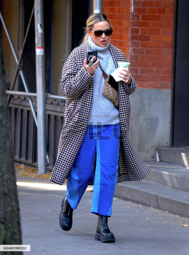 Kate Hudson out in New York